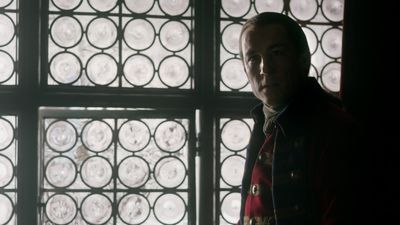 OUTLANDER_-_E1X06_THE_GARRISON_COMMANDER_0417.jpg