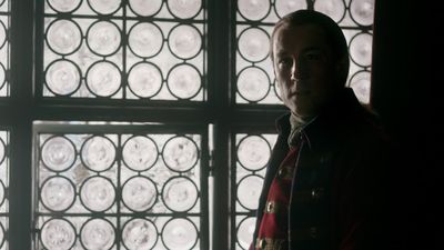OUTLANDER_-_E1X06_THE_GARRISON_COMMANDER_0418.jpg