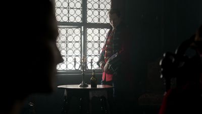 OUTLANDER_-_E1X06_THE_GARRISON_COMMANDER_0441.jpg
