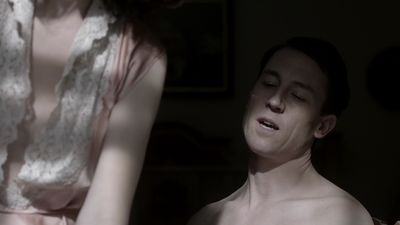 OUTLANDER_-_E1X06_THE_GARRISON_COMMANDER_0621.jpg