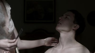 OUTLANDER_-_E1X06_THE_GARRISON_COMMANDER_0627.jpg