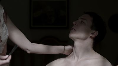 OUTLANDER_-_E1X06_THE_GARRISON_COMMANDER_0628.jpg