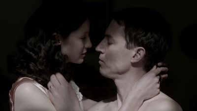 OUTLANDER_-_E1X06_THE_GARRISON_COMMANDER_0718.jpg