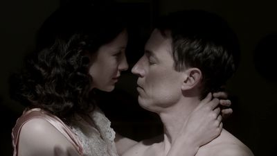 OUTLANDER_-_E1X06_THE_GARRISON_COMMANDER_0719.jpg