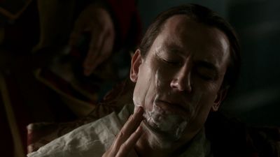 OUTLANDER_-_E1X06_THE_GARRISON_COMMANDER_0746.jpg
