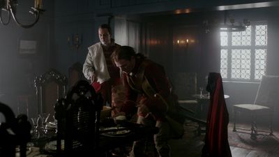 OUTLANDER_-_E1X06_THE_GARRISON_COMMANDER_0806.jpg