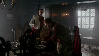 OUTLANDER_-_E1X06_THE_GARRISON_COMMANDER_0809.jpg