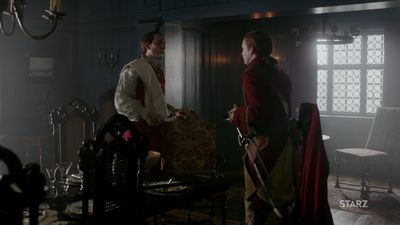 OUTLANDER_-_E1X06_THE_GARRISON_COMMANDER_0817.jpg