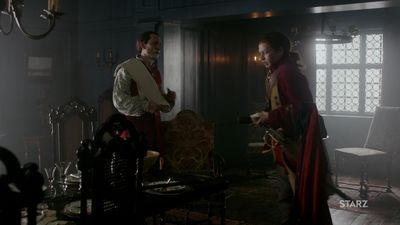 OUTLANDER_-_E1X06_THE_GARRISON_COMMANDER_0819.jpg