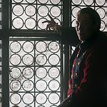 OUTLANDER_-_E1X06_THE_GARRISON_COMMANDER_0393.jpg