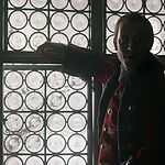 OUTLANDER_-_E1X06_THE_GARRISON_COMMANDER_0404.jpg