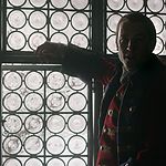 OUTLANDER_-_E1X06_THE_GARRISON_COMMANDER_0406.jpg