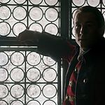 OUTLANDER_-_E1X06_THE_GARRISON_COMMANDER_0410.jpg