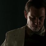 OUTLANDER_-_E1X06_THE_GARRISON_COMMANDER_0790.jpg