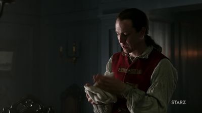 OUTLANDER_-_E1X06_THE_GARRISON_COMMANDER_0840.jpg