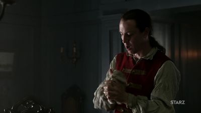OUTLANDER_-_E1X06_THE_GARRISON_COMMANDER_0842.jpg