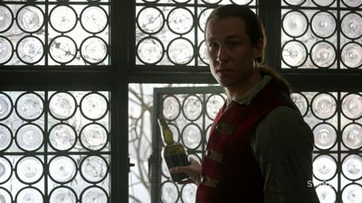 OUTLANDER_-_E1X06_THE_GARRISON_COMMANDER_0896.jpg