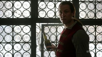 OUTLANDER_-_E1X06_THE_GARRISON_COMMANDER_0897.jpg