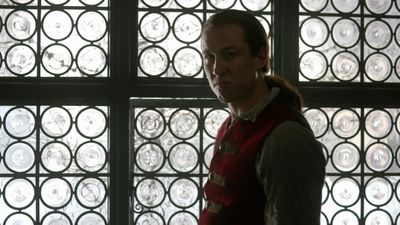 OUTLANDER_-_E1X06_THE_GARRISON_COMMANDER_0943.jpg