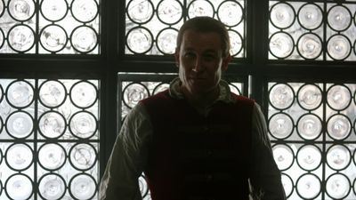 OUTLANDER_-_E1X06_THE_GARRISON_COMMANDER_0948.jpg
