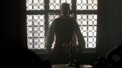OUTLANDER_-_E1X06_THE_GARRISON_COMMANDER_0973.jpg