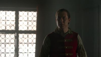 OUTLANDER_-_E1X06_THE_GARRISON_COMMANDER_0992.jpg