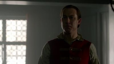 OUTLANDER_-_E1X06_THE_GARRISON_COMMANDER_1000.jpg