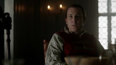 OUTLANDER_-_E1X06_THE_GARRISON_COMMANDER_1125.jpg