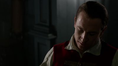 OUTLANDER_-_E1X06_THE_GARRISON_COMMANDER_1218.jpg