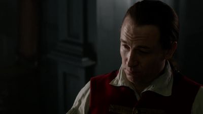 OUTLANDER_-_E1X06_THE_GARRISON_COMMANDER_1228.jpg