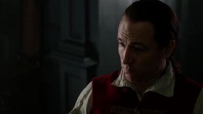 OUTLANDER_-_E1X06_THE_GARRISON_COMMANDER_1229.jpg