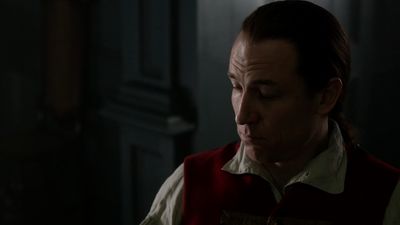 OUTLANDER_-_E1X06_THE_GARRISON_COMMANDER_1230.jpg