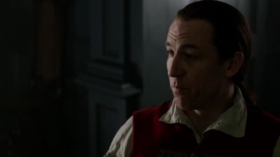 OUTLANDER_-_E1X06_THE_GARRISON_COMMANDER_1233.jpg
