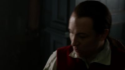 OUTLANDER_-_E1X06_THE_GARRISON_COMMANDER_1241.jpg