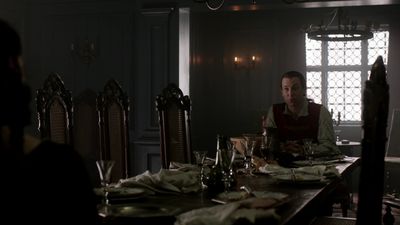 OUTLANDER_-_E1X06_THE_GARRISON_COMMANDER_1261.jpg