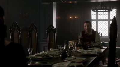 OUTLANDER_-_E1X06_THE_GARRISON_COMMANDER_1265.jpg