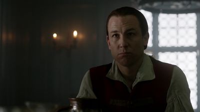 OUTLANDER_-_E1X06_THE_GARRISON_COMMANDER_1369.jpg