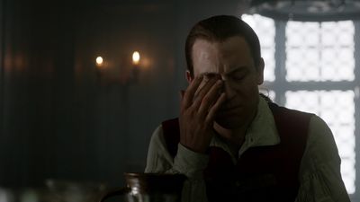 OUTLANDER_-_E1X06_THE_GARRISON_COMMANDER_1390.jpg