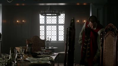 OUTLANDER_-_E1X06_THE_GARRISON_COMMANDER_1407.jpg