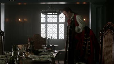 OUTLANDER_-_E1X06_THE_GARRISON_COMMANDER_1411.jpg