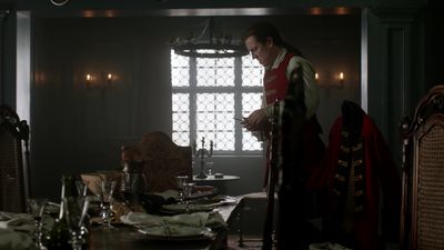 OUTLANDER_-_E1X06_THE_GARRISON_COMMANDER_1412.jpg
