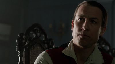 OUTLANDER_-_E1X06_THE_GARRISON_COMMANDER_1464.jpg