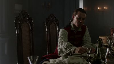 OUTLANDER_-_E1X06_THE_GARRISON_COMMANDER_1469.jpg