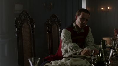 OUTLANDER_-_E1X06_THE_GARRISON_COMMANDER_1471.jpg