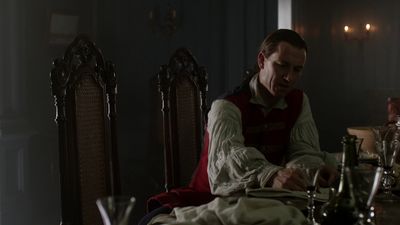 OUTLANDER_-_E1X06_THE_GARRISON_COMMANDER_1472.jpg