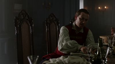 OUTLANDER_-_E1X06_THE_GARRISON_COMMANDER_1488.jpg