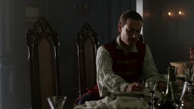 OUTLANDER_-_E1X06_THE_GARRISON_COMMANDER_1517.jpg