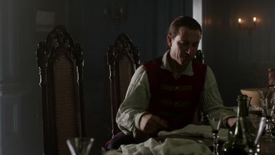 OUTLANDER_-_E1X06_THE_GARRISON_COMMANDER_1533.jpg