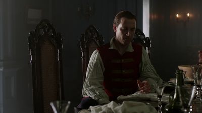 OUTLANDER_-_E1X06_THE_GARRISON_COMMANDER_1538.jpg