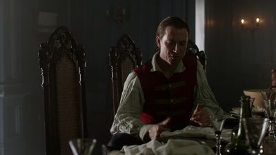 OUTLANDER_-_E1X06_THE_GARRISON_COMMANDER_1541.jpg